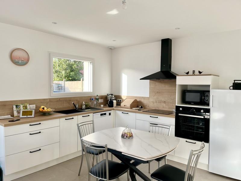 Maison - 61 m² - 4 pièces