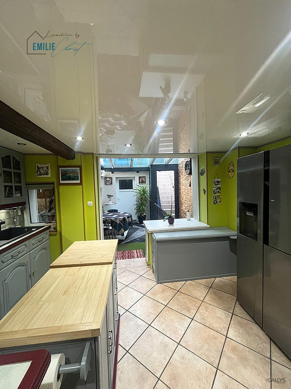 Maison - 176 m² - 6 pièces