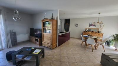 Pavillon - 97 m² - 5 pièces