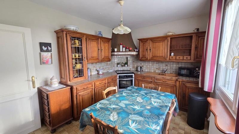 Maison traditionnelle - 105 m² - 5 pièces