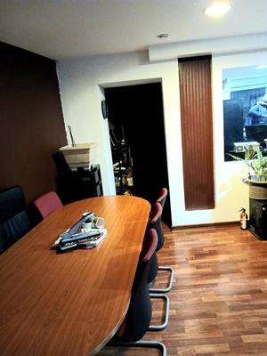 Local commercial - 69 m² - 3 pièces