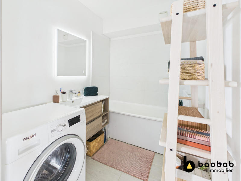 Appartement - 57 m² - 2 pièces