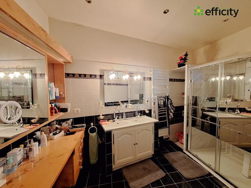 Villa - 184 m² - 5 pièces