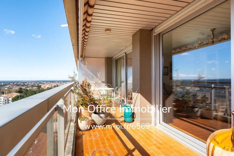 Appartement - 107 m² - 4 pièces