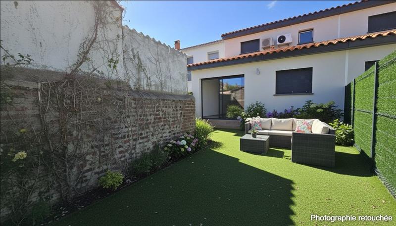 Maison - 93 m² - 4 pièces