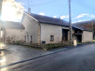 Maison - 94 m² - 6 pièces