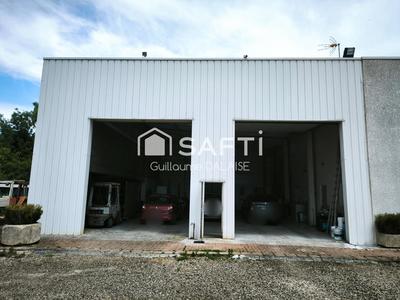 Local commercial - 380 m² - 9 pièces