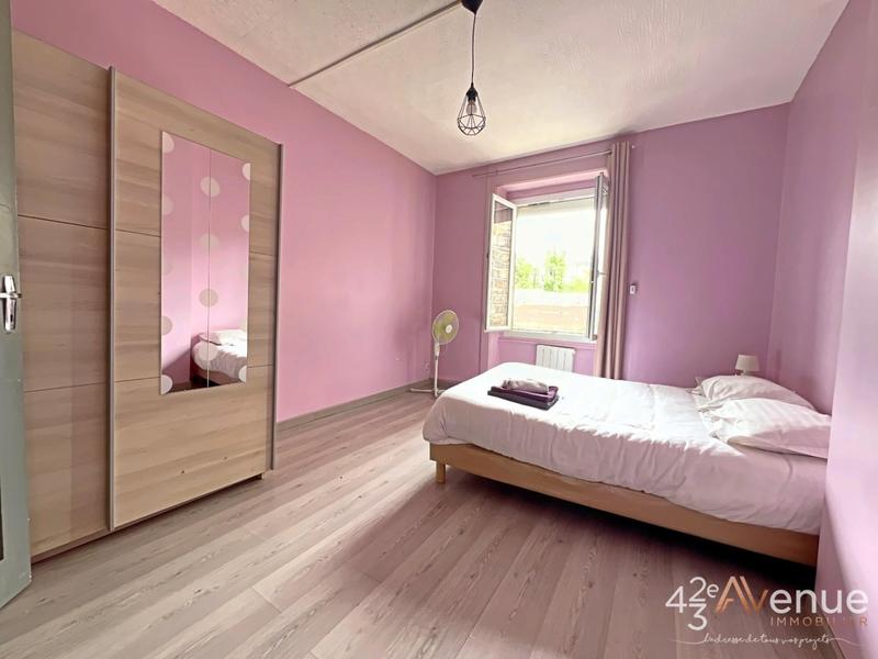 Appartement - 97 m² - 4 pièces