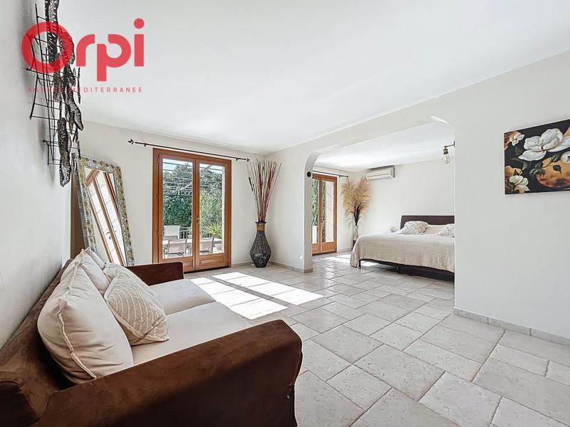 Villa - 186 m² - 5 pièces