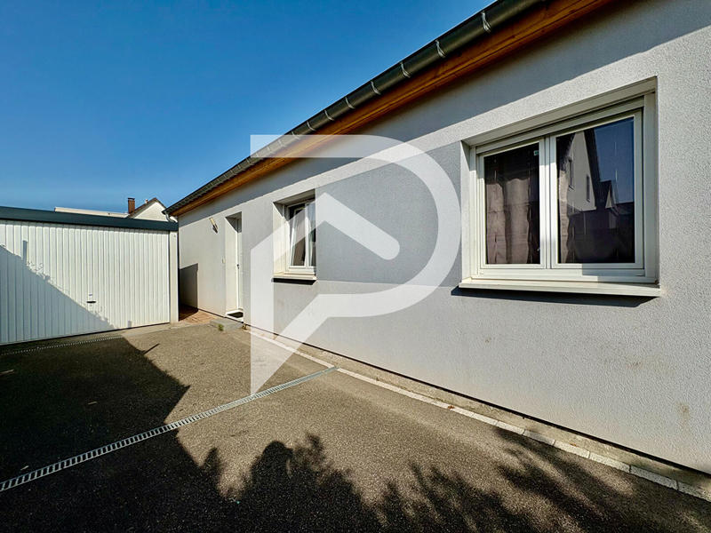 Maison - 93 m² - 5 pièces