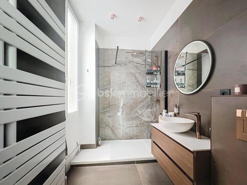 Appartement - 152 m² - 5 pièces