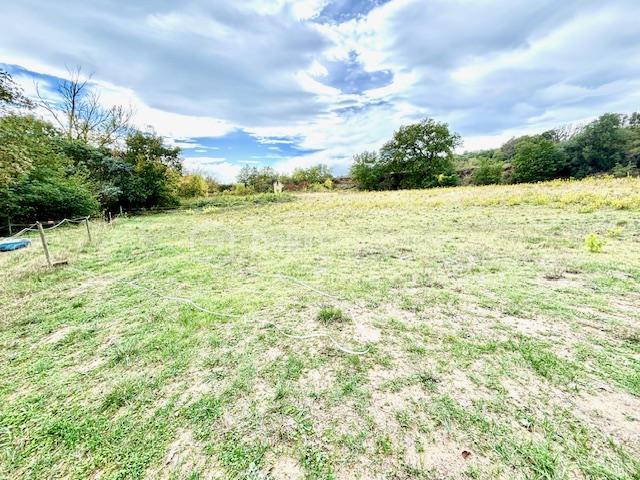 Terrain de loisirs - 1 852 m²