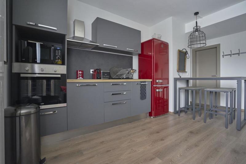 Appartement - 83 m² - 5 pièces