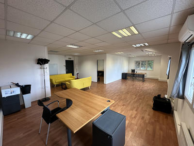 Local commercial - 88 m²