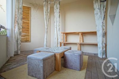 Appartement - 86 m² - 4 pièces