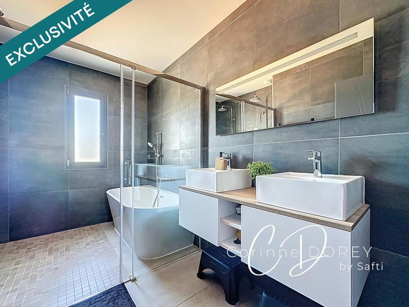 Maison - 148 m² - 5 pièces