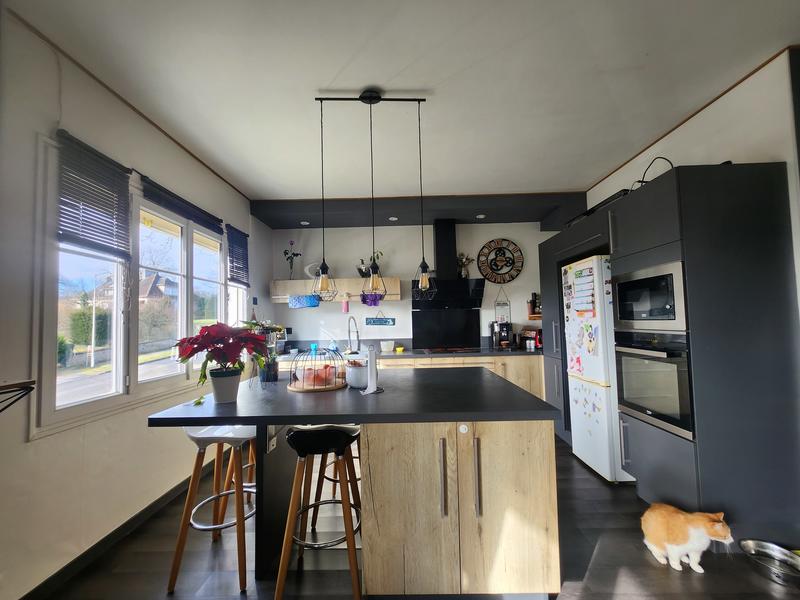 Maison - 150 m² - 6 pièces