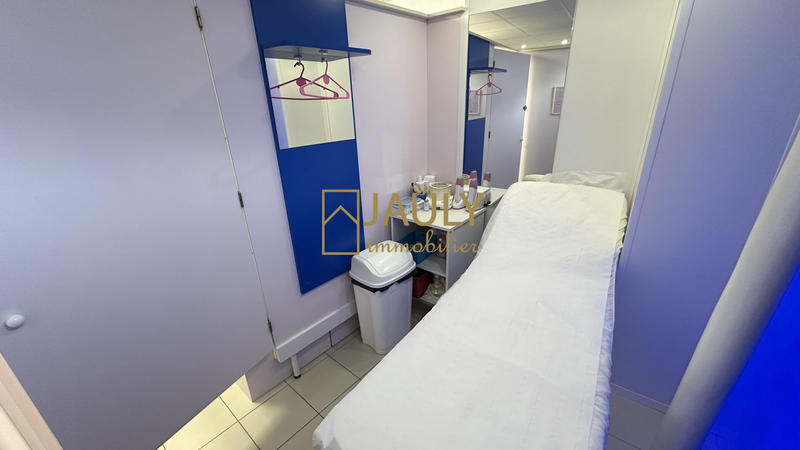 Fonds de commerce - 100 m²