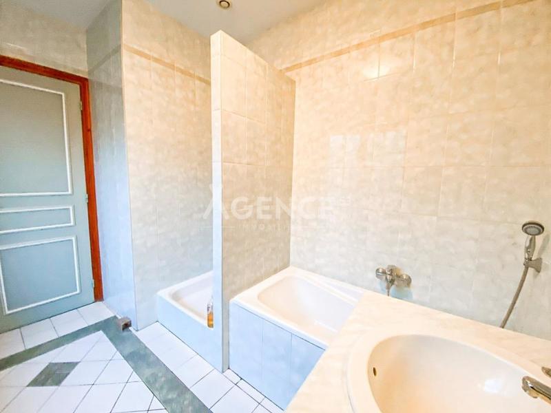 Maison de ville - 109 m² - 4 pièces