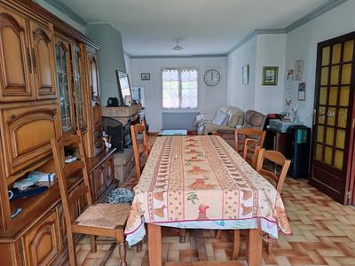 Maison - 136 m² - 5 pièces