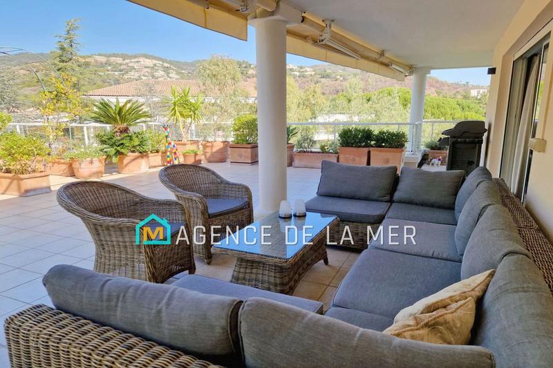 Appartement - 142 m² - 4 pièces