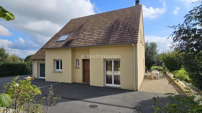 Maison - 147 m² - 8 pièces