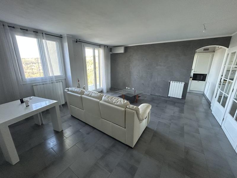 Appartement - 81 m² - 4 pièces