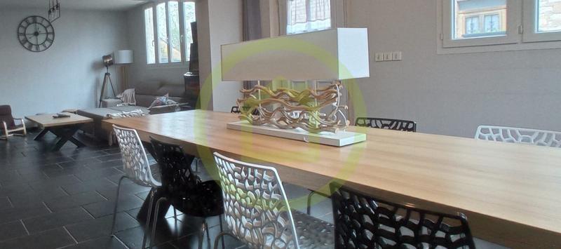 Maison - 168 m² - 6 pièces