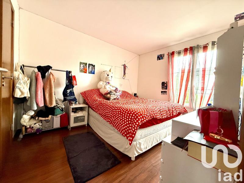 Maison - 211 m² - 7 pièces