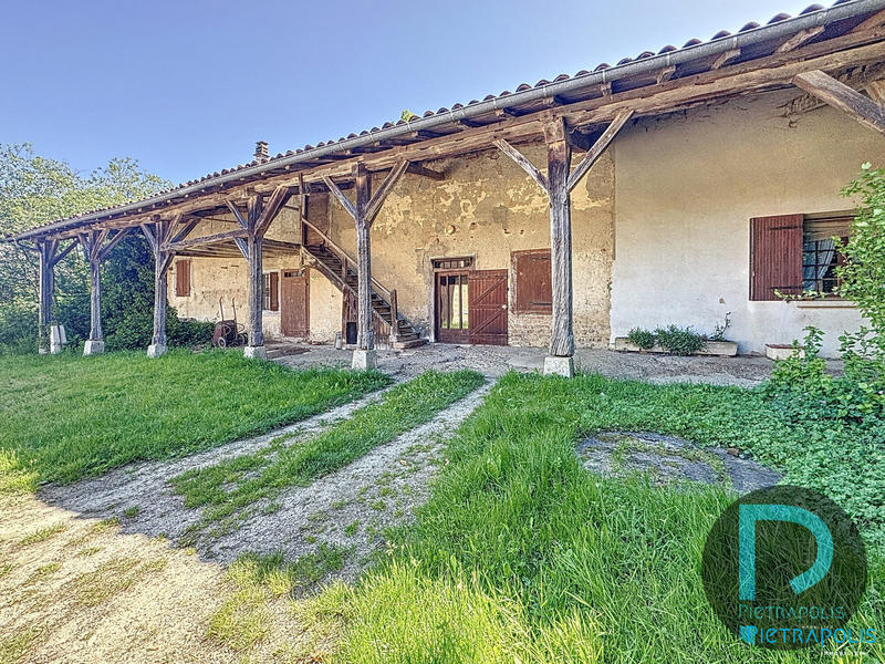 Maison ancienne - 209 m² - 6 pièces