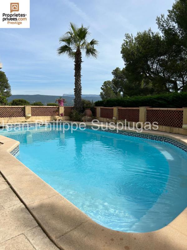 Villa - 190 m² - 8 pièces
