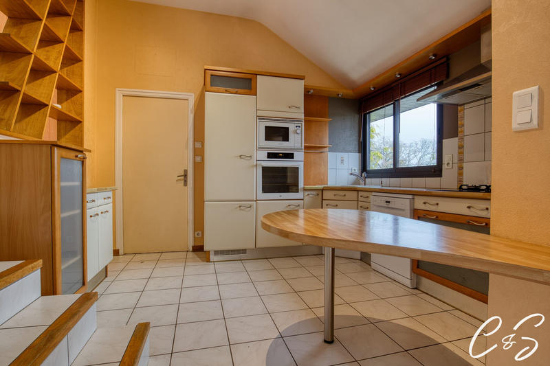 Maison - 136 m² - 6 pièces