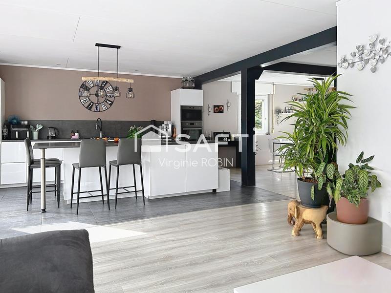 Maison - 151 m² - 5 pièces