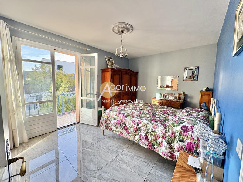 Maison - 170 m² - 6 pièces