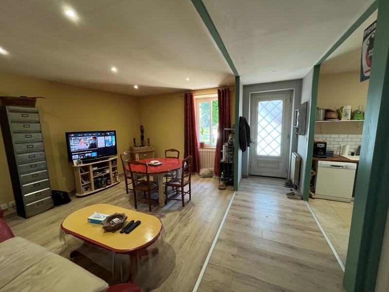 Maison - 94 m² - 5 pièces