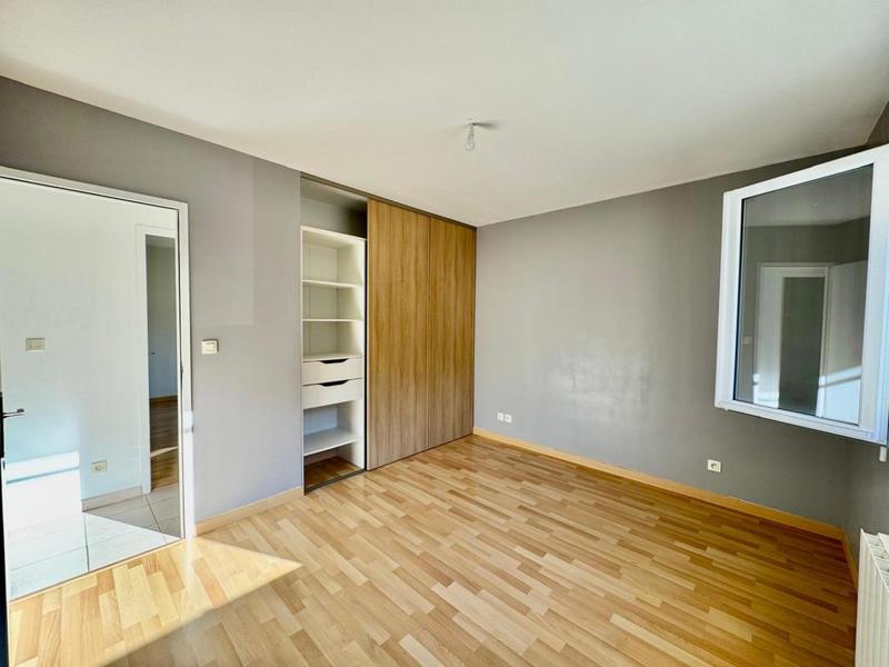 Maison - 96 m² - 4 pièces