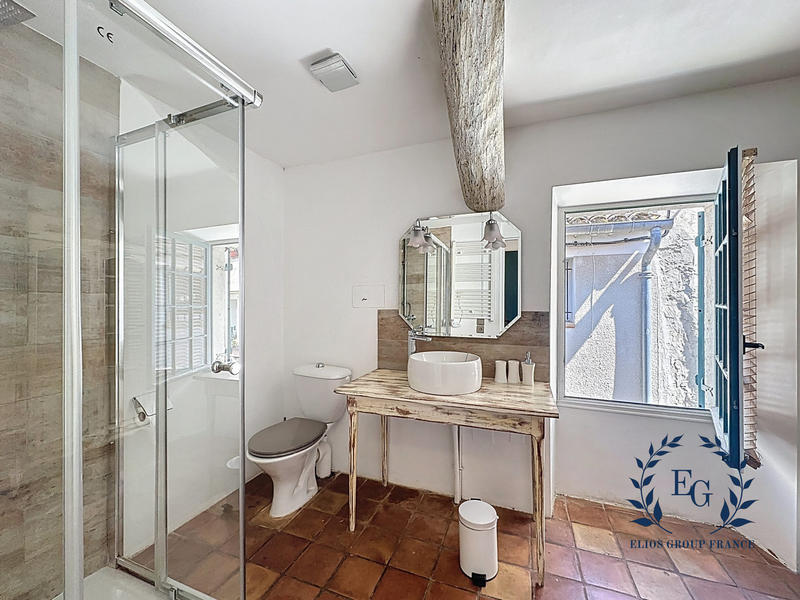 Bastide - 275 m² - 10 pièces