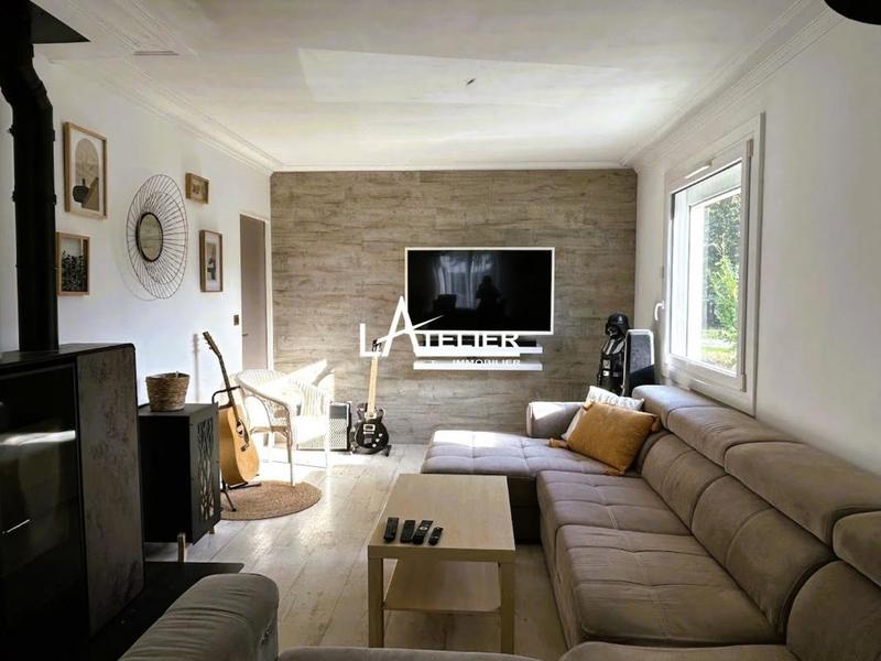 Maison - 111 m² - 4 pièces