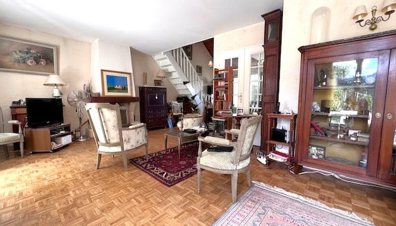 Maison - 145 m² - 7 pièces