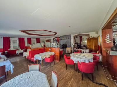 Immeuble - 381 m² - 11 pièces