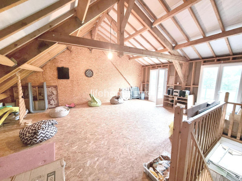 Maison - 167 m² - 7 pièces