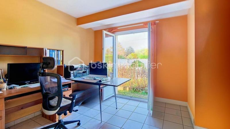 Maison - 200 m² - 4 pièces