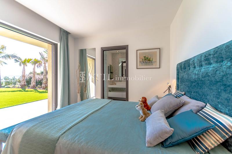 Villa - 310 m² - 7 pièces