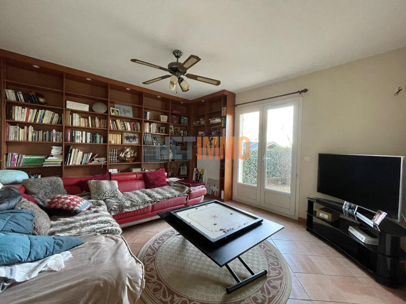 Villa - 200 m² - 9 pièces