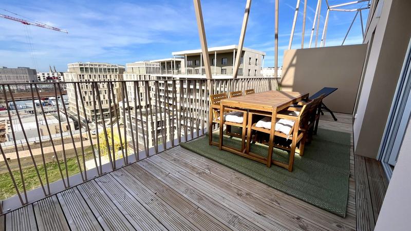 Appartement - 142 m² - 5 pièces