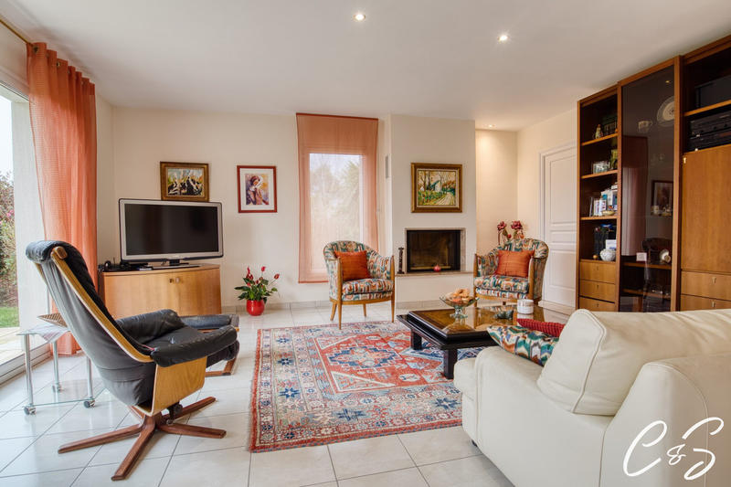 Maison ancienne - 208 m² - 6 pièces