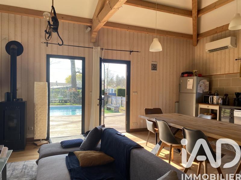 Maison - 161 m² - 7 pièces