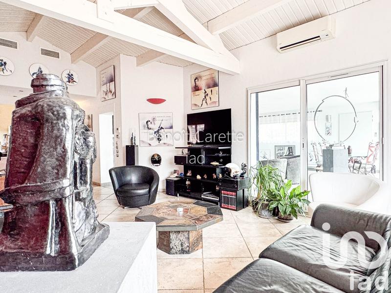 Maison - 172 m² - 5 pièces