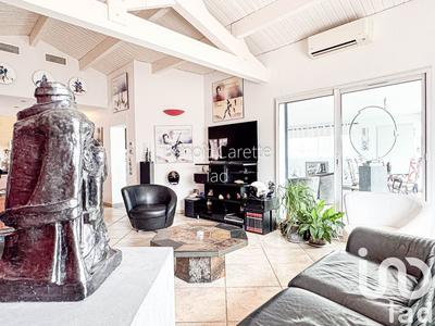 Maison - 172 m² - 5 pièces