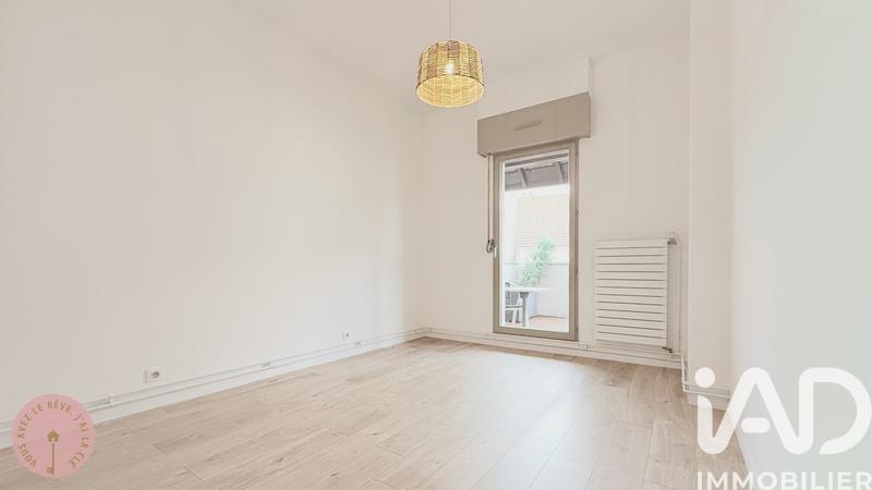Appartement - 80 m² - 3 pièces